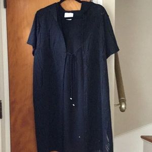 Women’s plus short sleeve, hooded beach cover up.